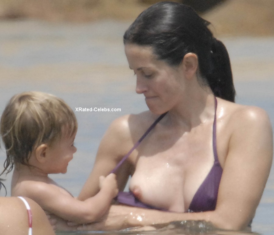 Courteney Cox Milf