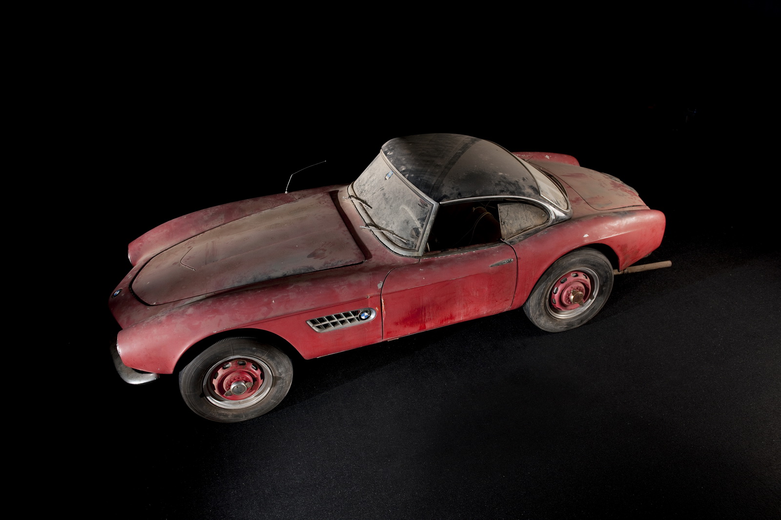 Elvis-BMW507-01.jpg