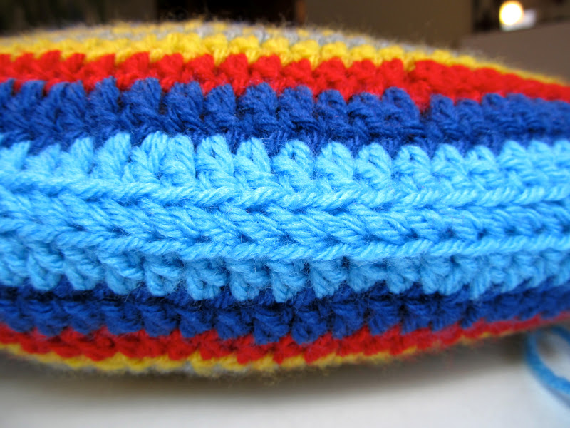 Solid Half Circle Pillow Tutorial