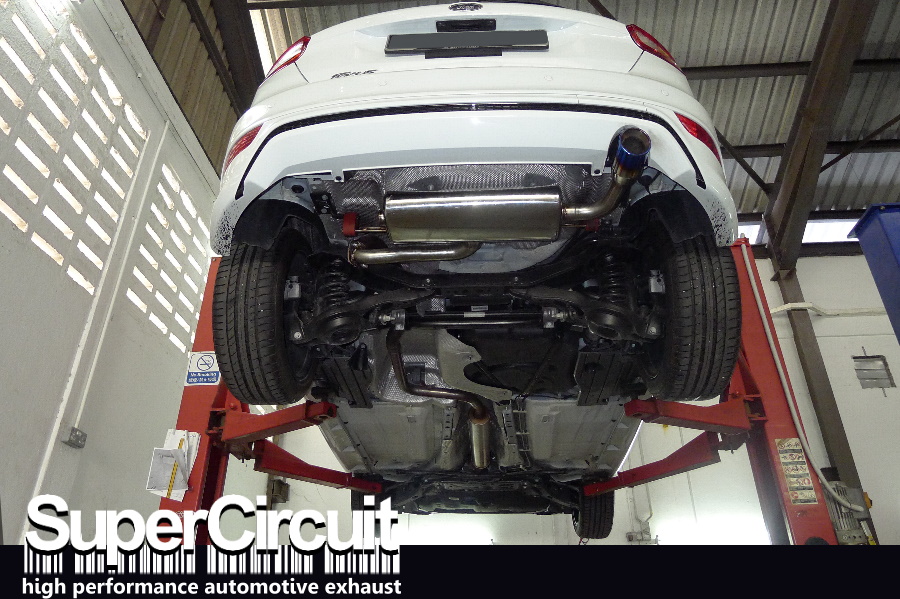 SUPERCIRCUIT Exhaust Pro Shop Ford Focus Mk III Axleback Exhaust