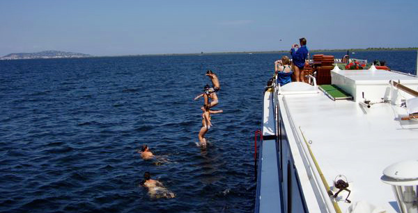 French Wine Barge Tours French Wine Barge Tours
