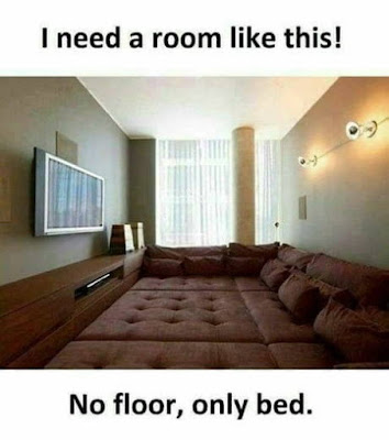 Room with giant cushions instead of flooring