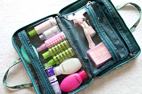 Iheart Organizing Monthly Challenge Traveling With I Found A Set Of Travel Bags Awhile Back Believe They Were Joss Main Score And Luuuuurve Them The First Bag Holds All These Toiletries Nice