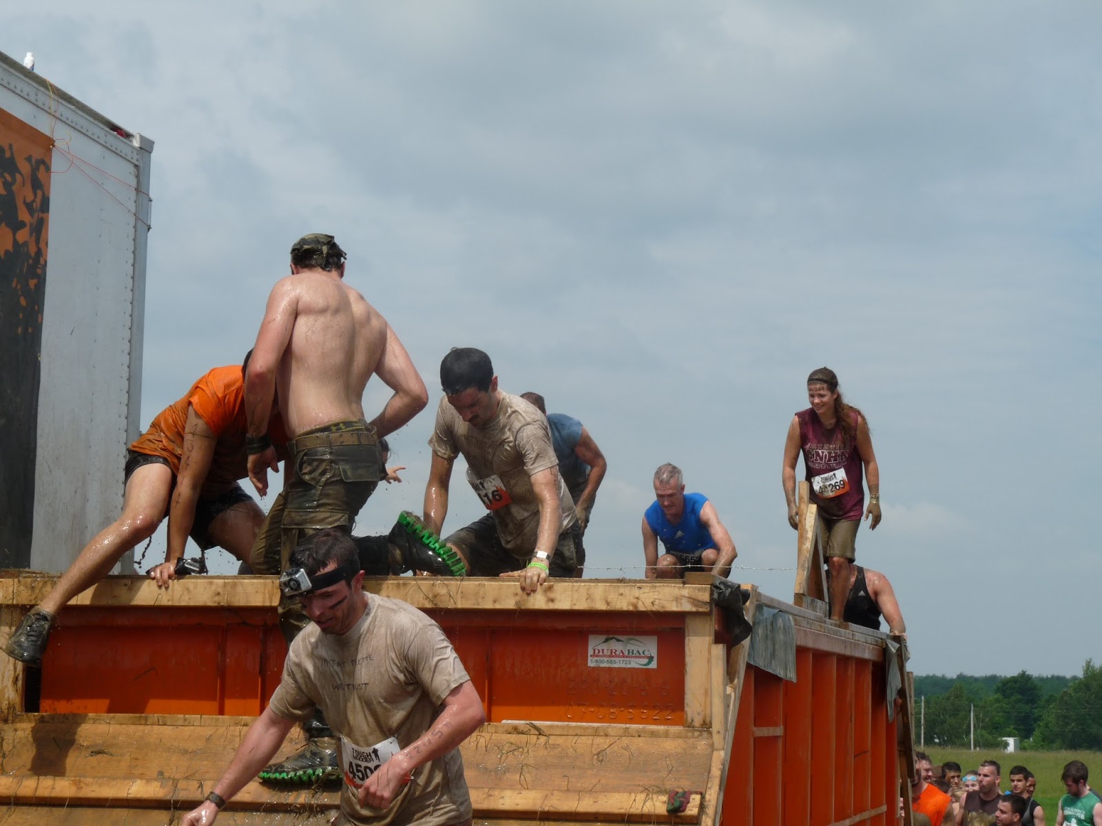 Anthony Kavanagh Je N'ai Rien Contre Au Frisbee Comestible: C'est reparti pour un tour!