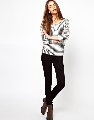 11 cách mix đồ với quần jean màu đen dành cho phái nữ