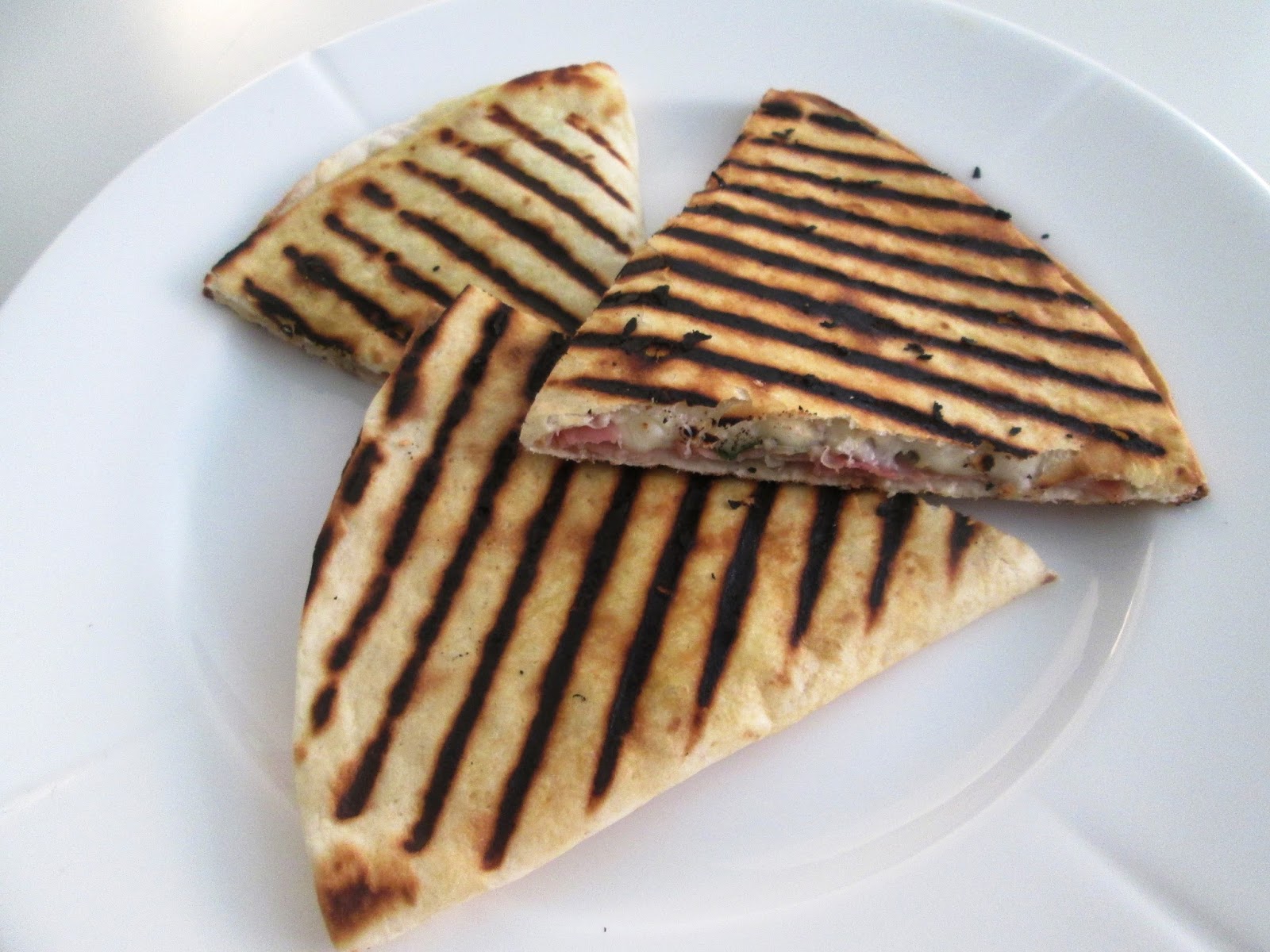 En verden af smag! Quesadillas med Serrano, Ost og Jalapenos