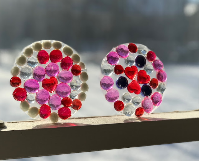 DIY Valentine's Day Suncatchers: Easy Valentine's Day Crafts | The