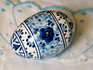 Holland Dutch Delft Easter Egg