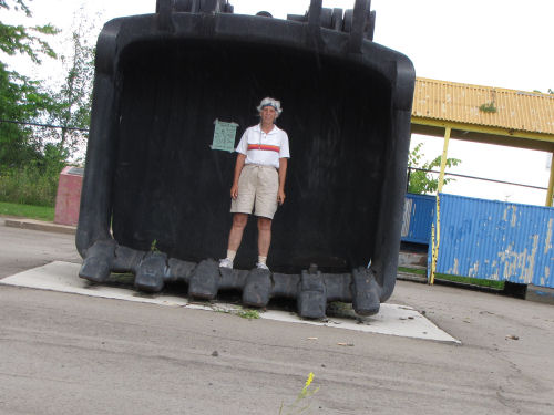 steam shovel