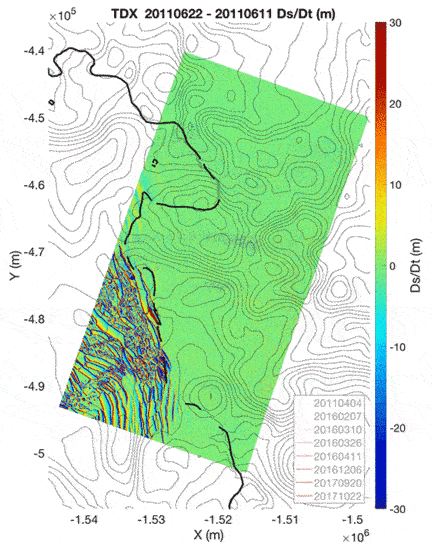 La cavidad en crecimiento es una masa roja en el centro La cavidad en crecimiento es una masa roja en el centro