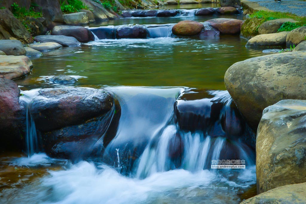 大溝溪親水公園,大溝溪生態防治園區,內湖草地野餐,內湖親子散步