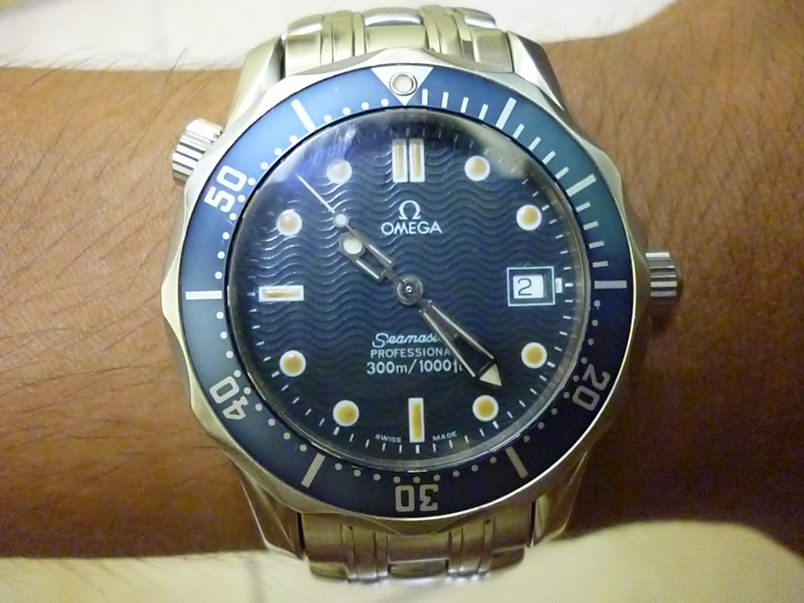 omega seamaster 300m professional quartz