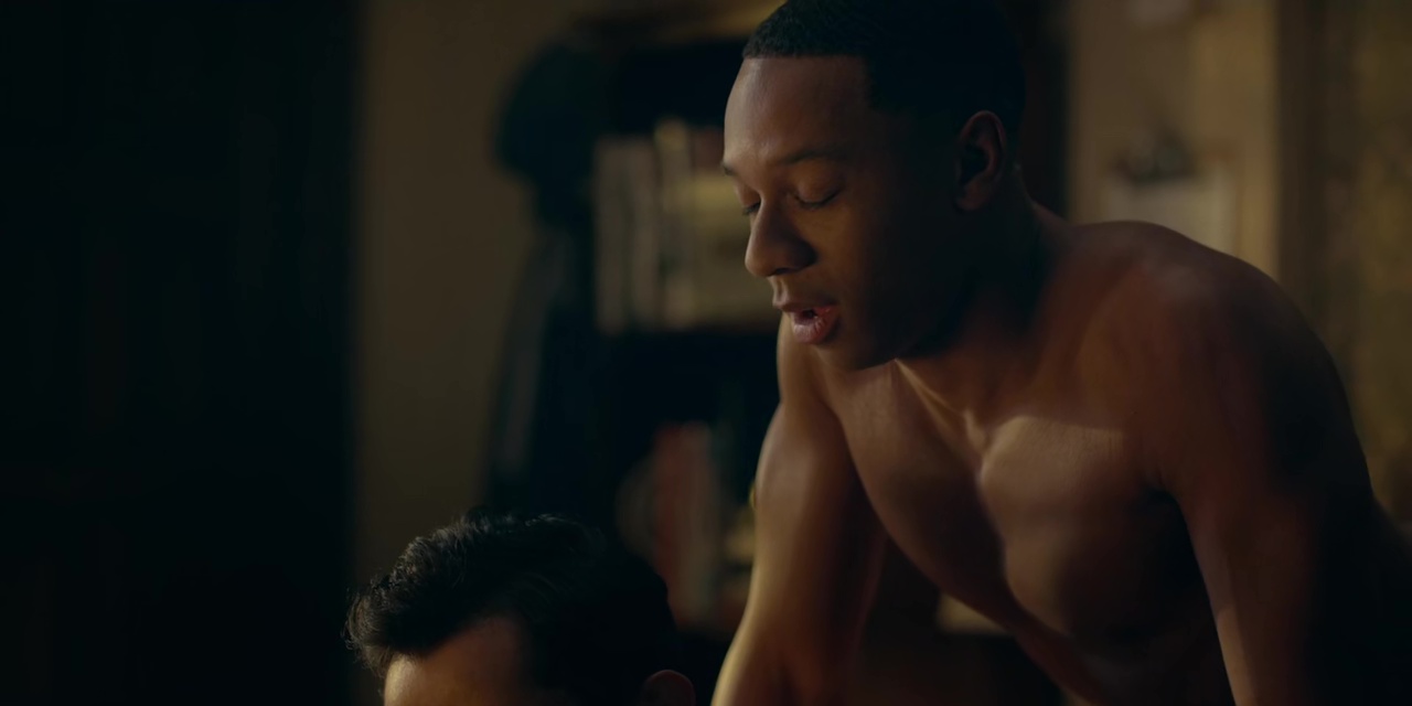 DeRon Horton and Rudy Martinez shirtless in Dear White People 2-10 "Vo...