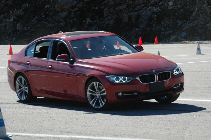 wailing-engine.com: BMW vs. the 328i xDrive