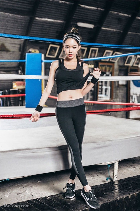 Beautiful Yoon Ae Ji poses glamor in gym fashion photos (56 photos) photo 1-18