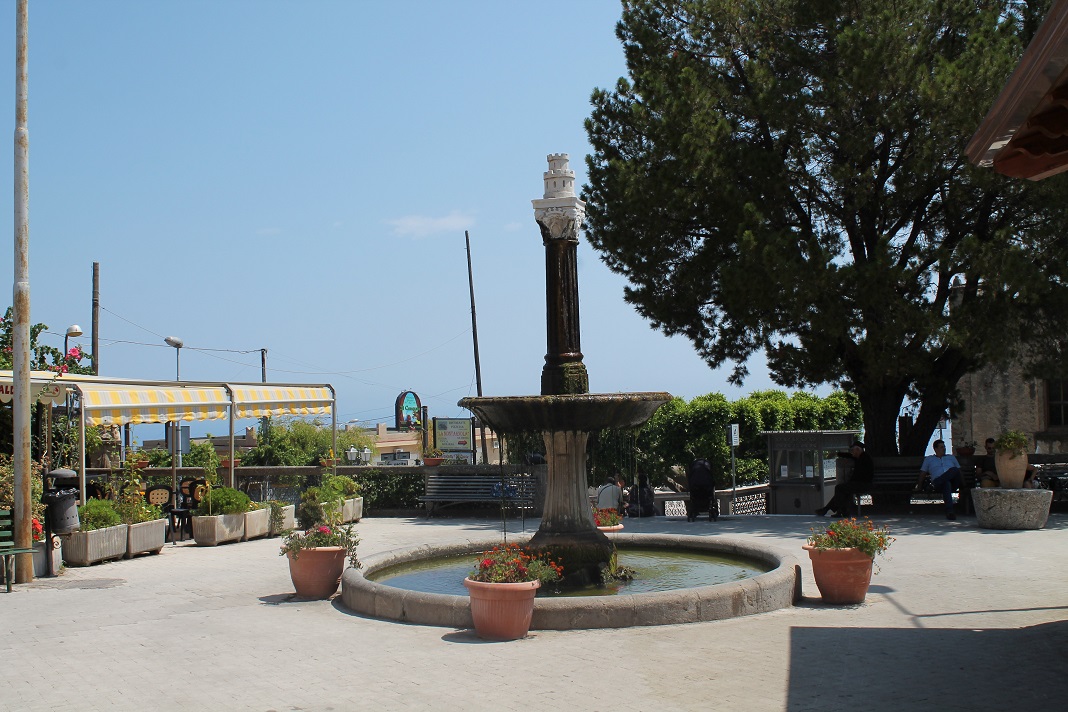 Forza D'Agro - Godfather village | Living In Sicily - Vardag På Sicilien