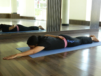 Shalabhasana 