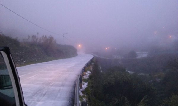 Peligrosas las carreteras cortadas a la cumbre Gran Canaria Peligrosas las carreteras cortadas a la cumbre Gran Canaria
