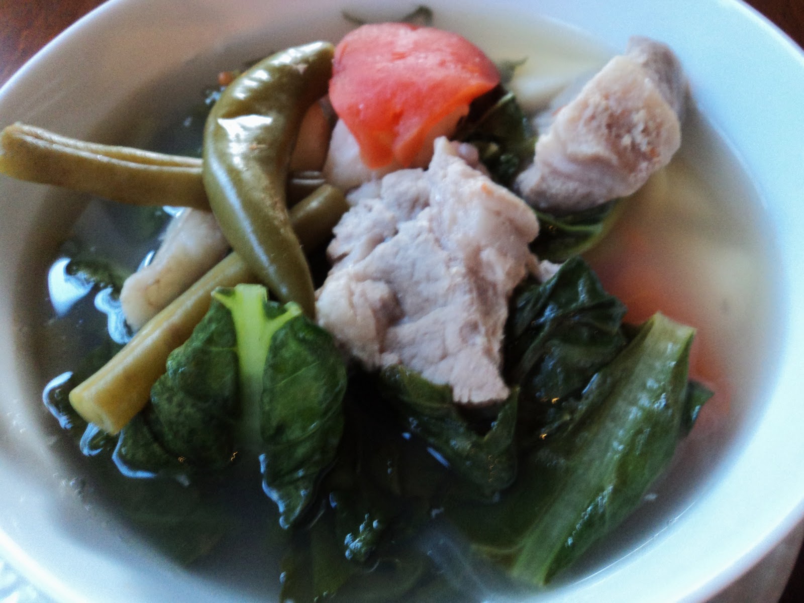 Filipino Food Aficionado: Sinigang na Baboy (Pork in Tangy Broth)