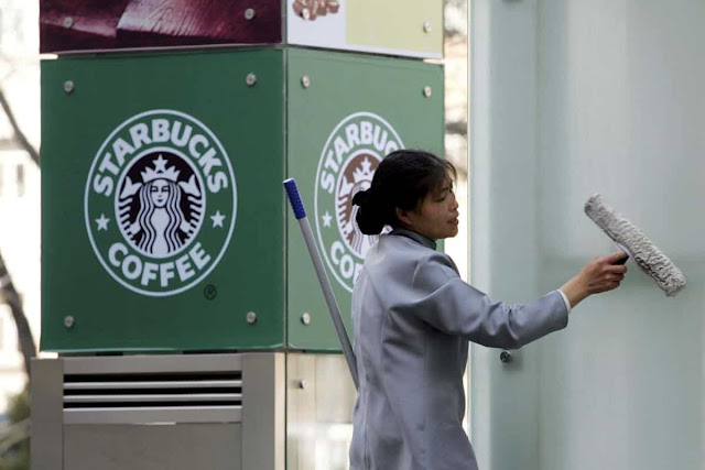 Starbucks, Alibaba announce China delivery venture Starbucks, Alibaba announce China delivery venture