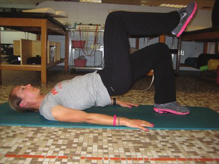 Manfaat Latihan Core Exercises bagi Atlet dan Penderita Sakit Pinggang Manfaat Latihan Core Exercises bagi Atlet dan Penderita Sakit Pinggang