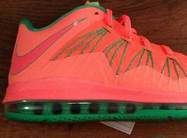 lebron james watermelon shoes