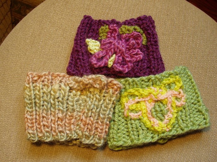 Jenya2 Dog Days Hand Knit Collars