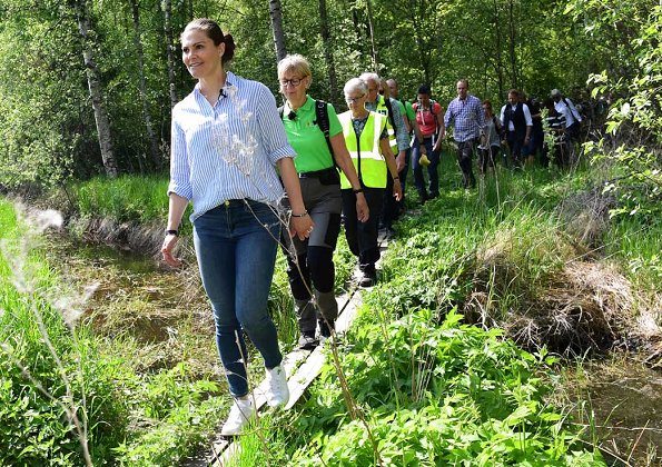 Crown Princess Victoria rode an Icelandic horse to the Skottvang mine. The Skottvang Mine is a old iron mine turned museum