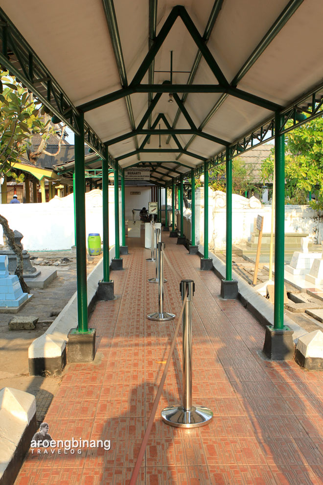 makam sunan kalijaga kadilangu demak
