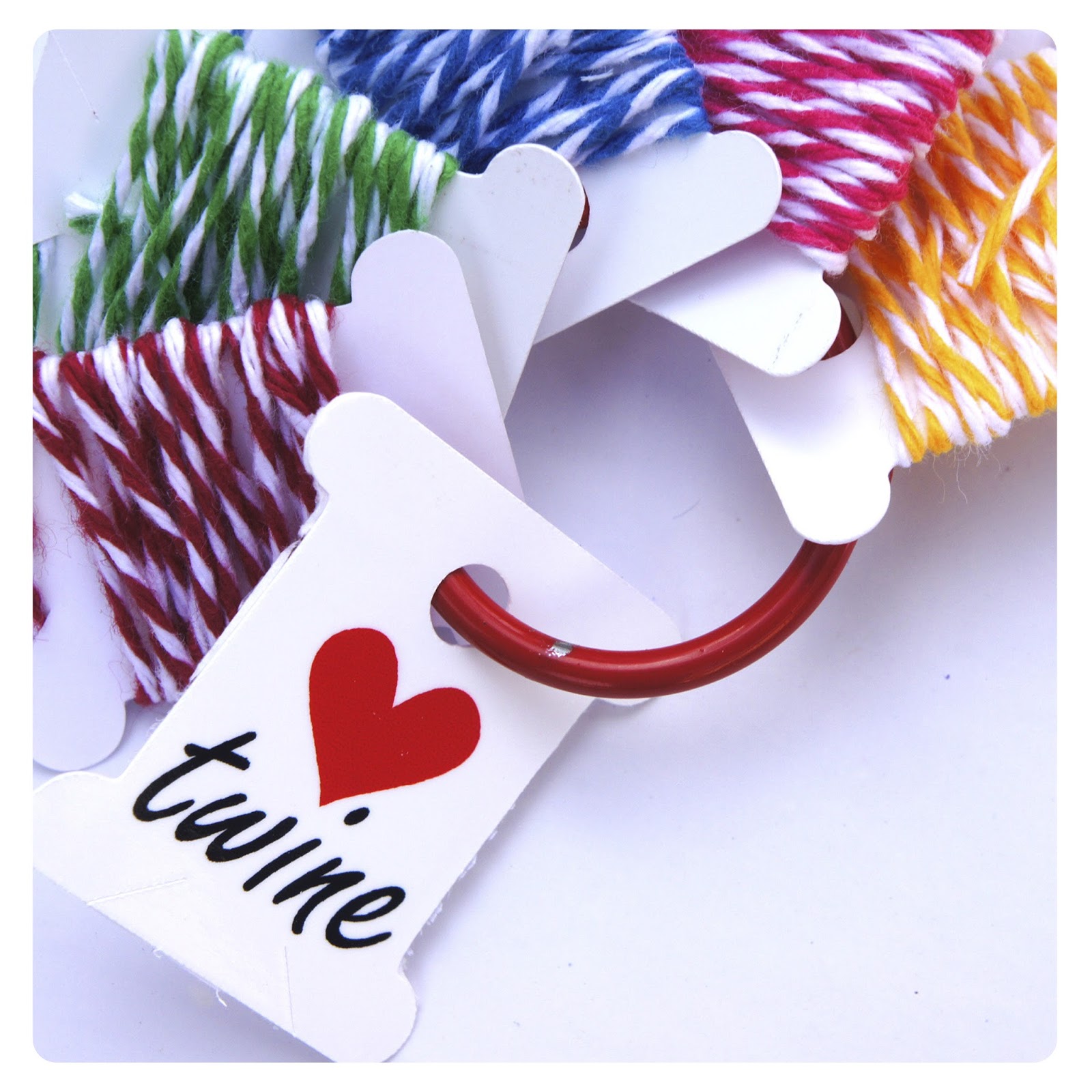 Play as U GO Love Twine
