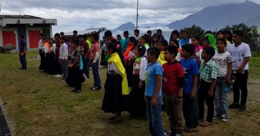 Alumnos de colegio de Kañaris aún no inician clases por falta de profesor - Mollepampa, Ferreñafe, Lambayeque Alumnos de colegio de Kañaris aún no inician clases por falta de profesor - Mollepampa, Ferreñafe, Lambayeque