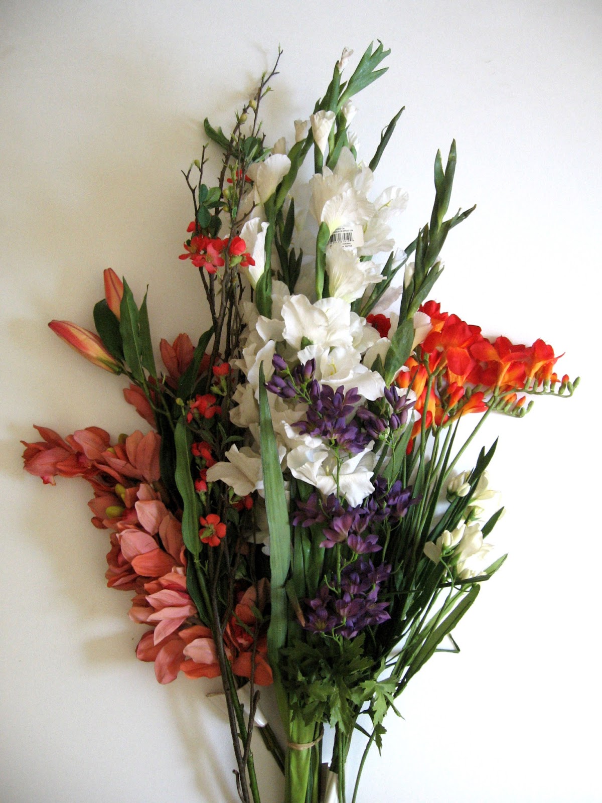 FAUSSES FLEURS / Artificial Flowers