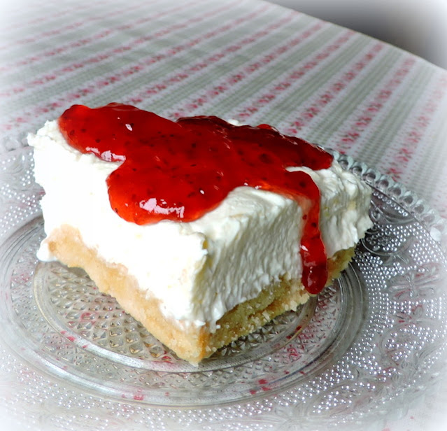 Easy Lemon Refrigerator Dessert