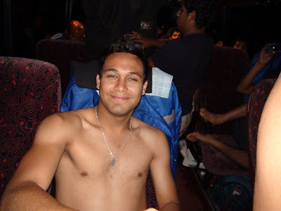 Jonathan Rojas FAMOSOS PERUANOS: JONATHAN ROJAS