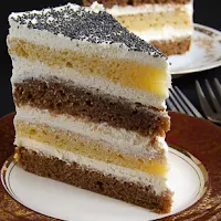 http://www.bakingsecrets.lt/2016/04/margas-tortas-marble-layer-cake.html