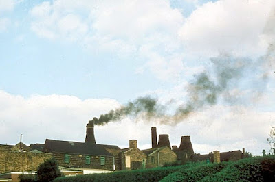 Last Bottle Oven Firing – August 1978  Organised by Gladstone Pottery Museum, Longton  Hudson and Middleton - Updraught stack oven Normacot Road, Longton  Photo: Unknown source