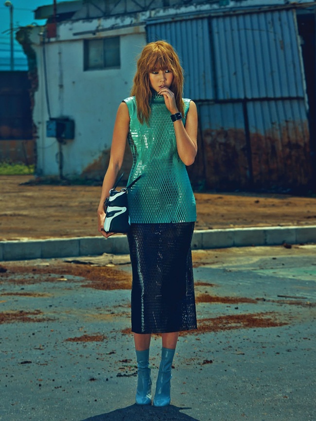 Vogue Korea August 2015, Han Hye Jin 韓惠珍 Christian Dior 2015 AW RTW Aqua Laser-Cut Patent Leather Top Editorials