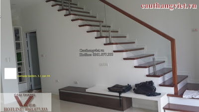 30 mẫu lan can cầu thang kính tay vịn gỗ không trụ đẹp rẻ 30 mau lan can cau thang kinh tay vin go khong tru dep re