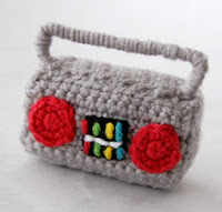 PATRON GRATIS RADIO AMIGURUMI 1051