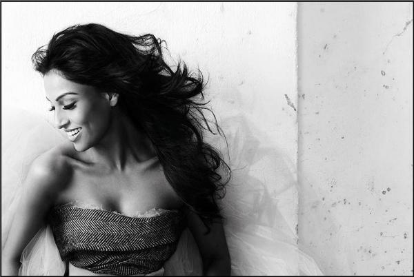 Bipasha Basu new B&W Photoshoot...!!! - www.tollyquiz.blogspot.in