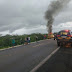 Quadrilha ataca e explode carro-forte na BR-304, entre Assu e Mossoró; veja vídeo