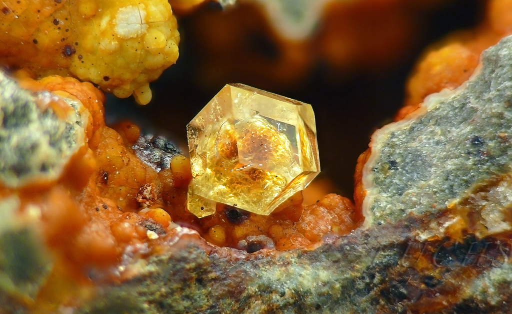 Gorgeous Paulingite Crystal
