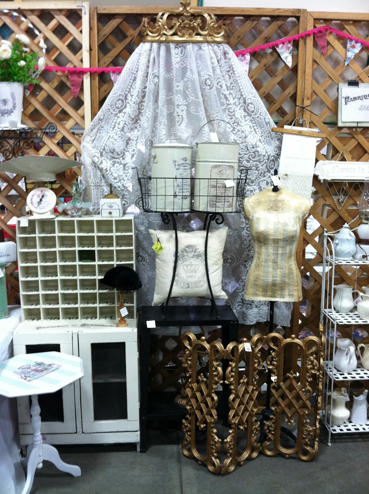 Pollyanna Reinvents The Acorn Antique Show is Here Again.