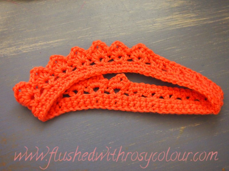 Knitted Cashmere Crown Headband - Pink