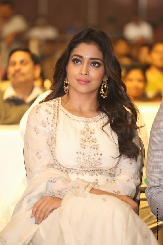 Shriya Saran at Gayathri Movie Audio Launch