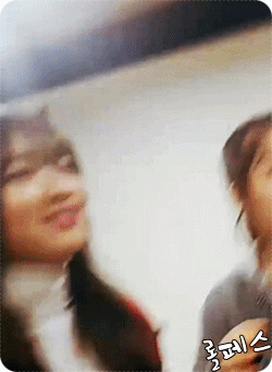 유아는 왜 귀엽지?.gif | 인스티즈