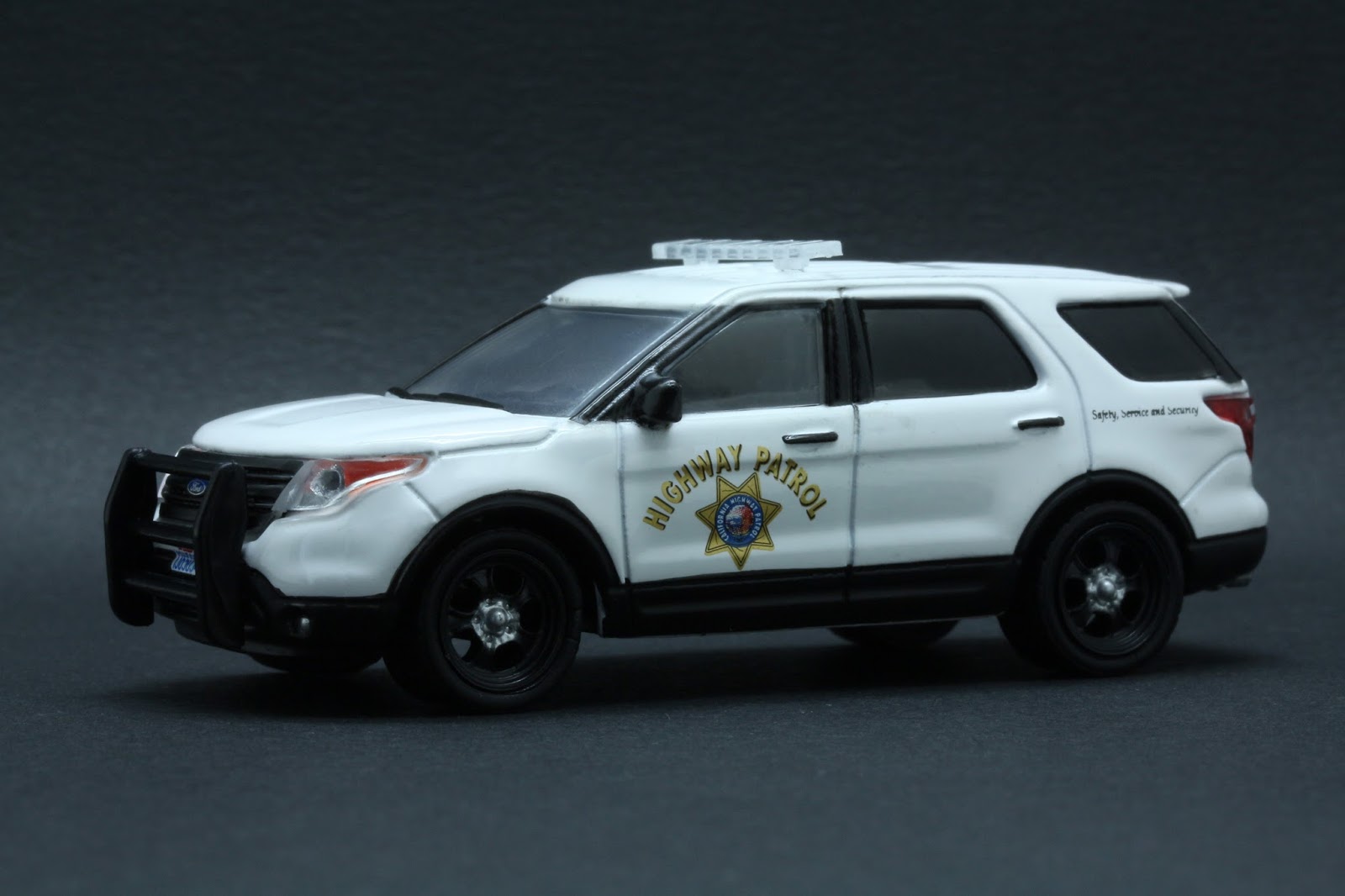 2014 Ford Explorer - California Highway Patrol CHP.