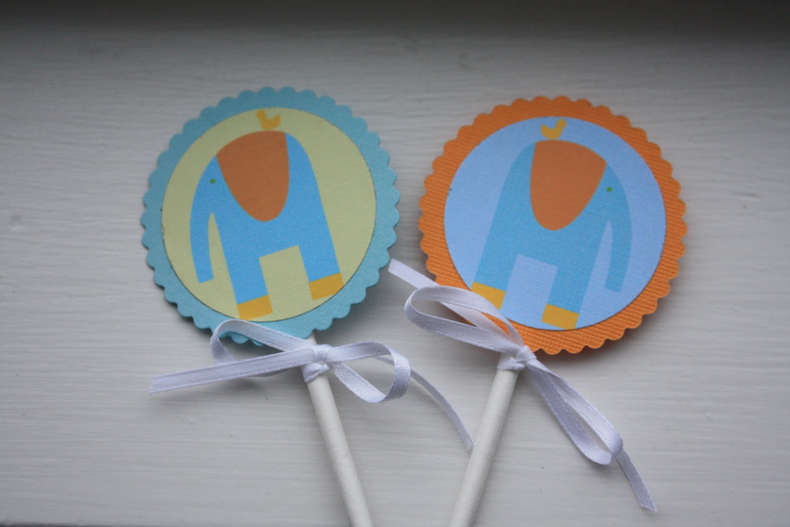s w e e t | p e t u n i a: baby shower cupcake toppers