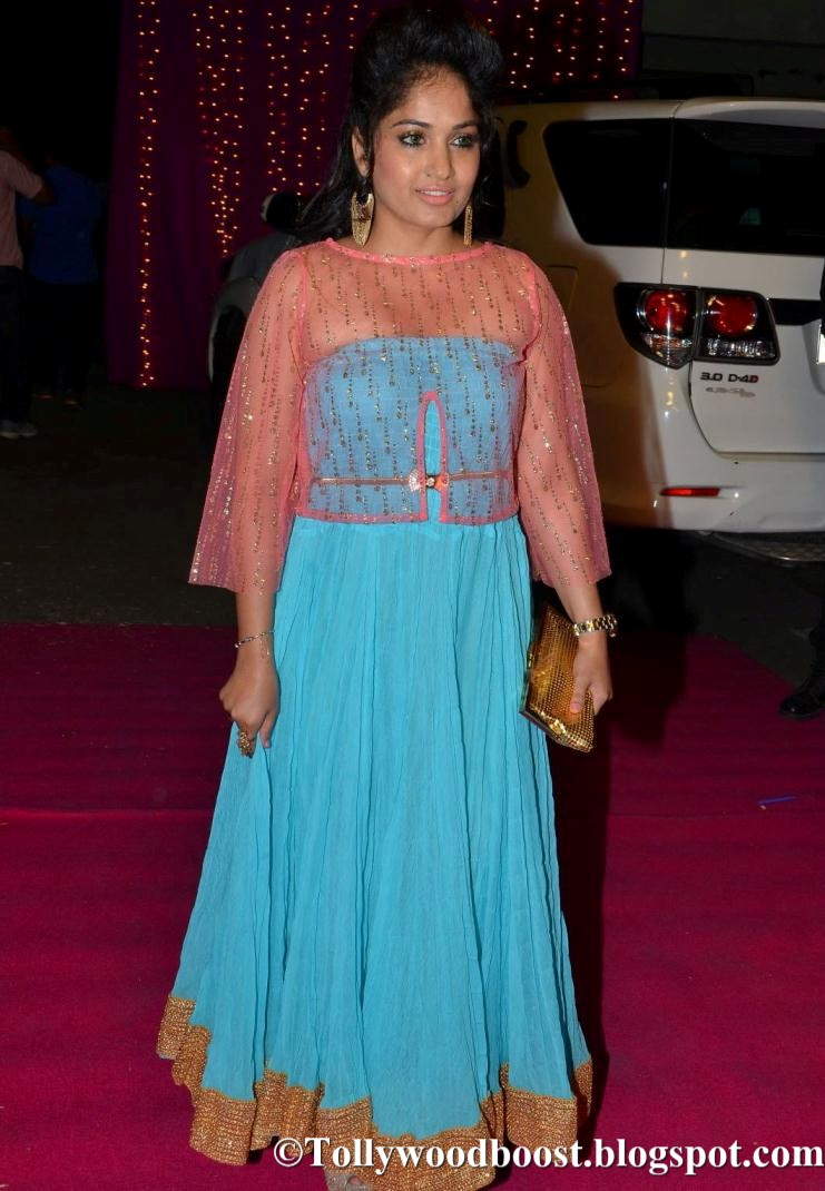 Madhavi Latha Stills At Zee Telugu Apsara Awards 2017