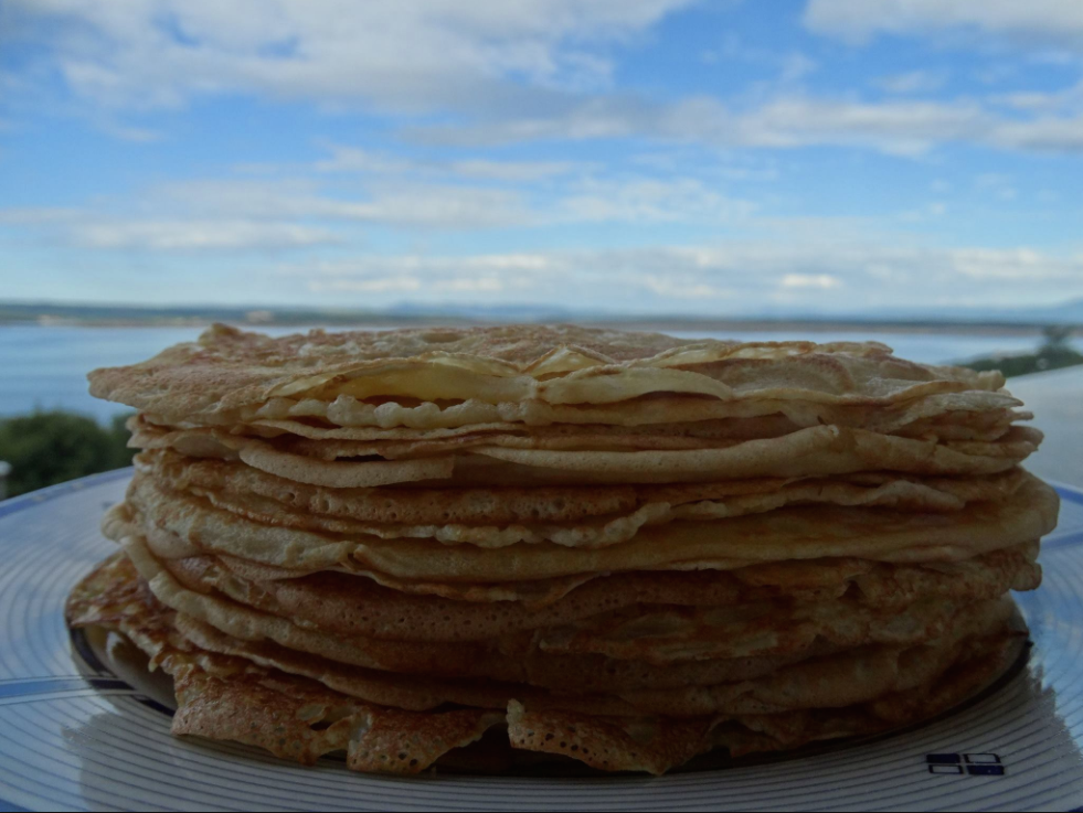 Pancakes, Hungarian Palacsinta Cooking & Baking